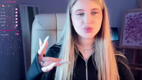 Eva  online show from March 1, 2:48 am