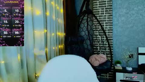 Eva  online show from November 22, 12:08 pm