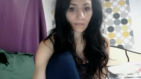 hornycrissyyourlove online show from December 14, 2:17 am