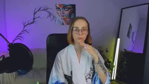 evalora online show from October 18, 12:41 pm