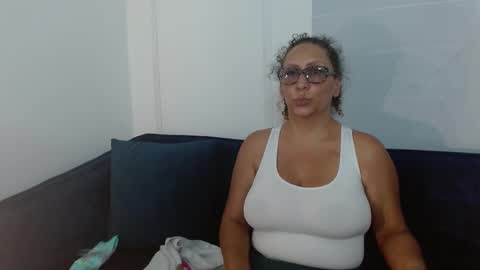 Eva Mills online show from March 1, 2:13 pm