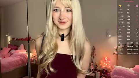 Eva online show from December 15, 8:30 am