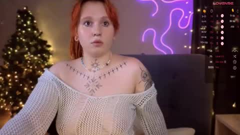 Moon online show from December 14, 1:50 pm