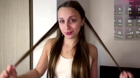 evarenard_ online show from April 2, 4:04 pm