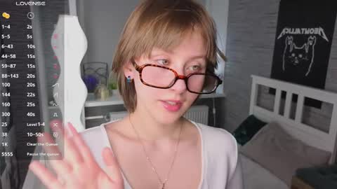 Eva online show from April 8, 7:16 pm