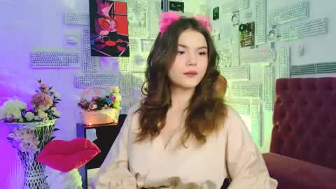 Snapshot of evathopson chatting on February 14, 12:03 pm Eva  next stream -  - 1600 UTC2000  online show from February 14, 12:03 pm