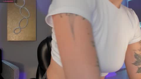 Eve  online show from November 13, 12:26 pm