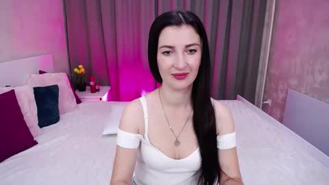 Snapshot of evelingills chatting on September 15, 5:05 am Evelin online show from September 15, 5:05 am