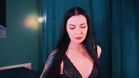 your Love online show from March 7, 9:22 pm