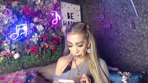 EvelynaGrey online show from February 1, 3:30 am