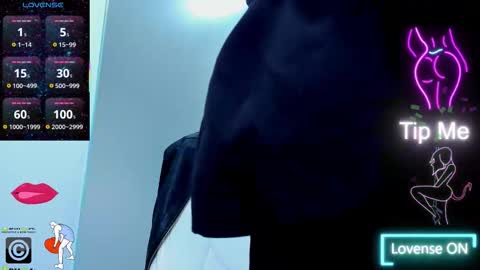 evelyne_rose online show from September 12, 5:30 am