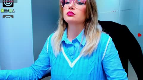 evelyne_rose online show from January 27, 6:19 am