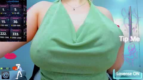 evelyne_rose online show from October 22, 5:12 am