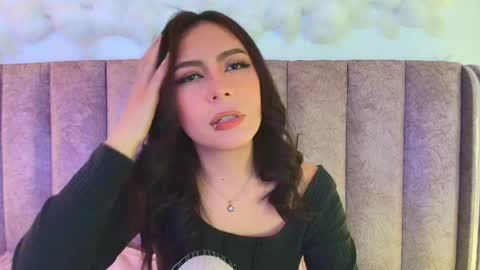 Evette online show from April 6, 12:43 am