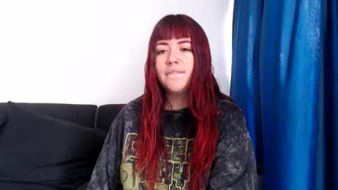 evilheart_69 online show from February 4, 8:01 pm