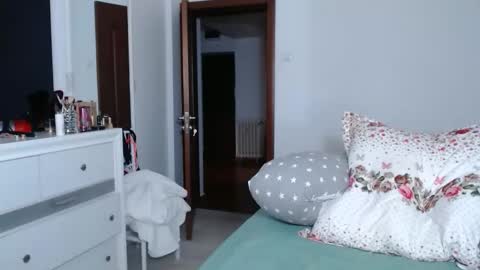 ONLYFANS  There are legends that in this room all your wishes can come true  Private is Open online show from September 28, 4:41 am