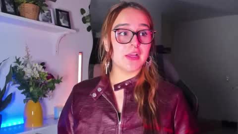 EVY online show from February 26, 3:49 am