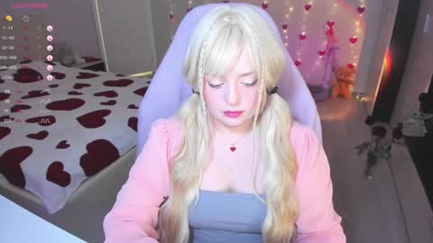  Amy  online show from February 4, 8:56 am