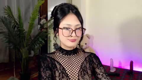 Candy  online show from January 5, 11:37 am