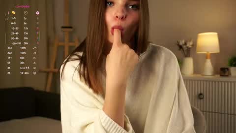 Hollywood or just holly online show from October 18, 1:14 pm