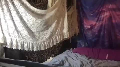 Fae online show from January 1, 9:17 am