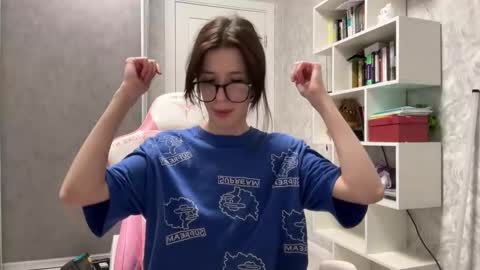 Bloom  online show from December 13, 8:04 pm