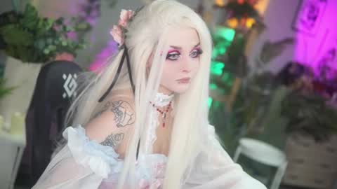 faith_chan online show from November 25, 4:25 am