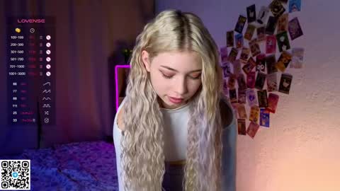 Emilia online show from February 19, 4:12 am