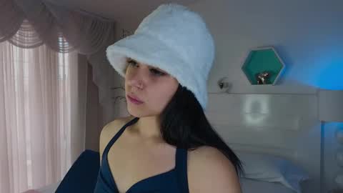 Farah online show from November 6, 12:11 pm