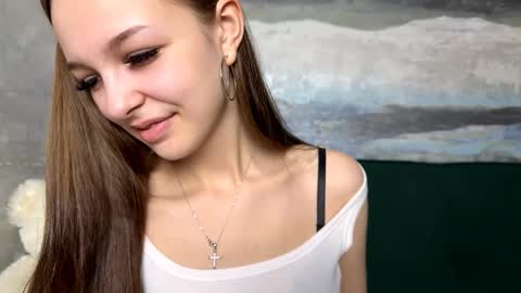 Anna Scovich online show from November 15, 1:12 pm