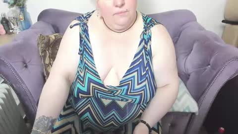 fashiona online show from March 21, 11:15 am