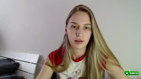 Femke online show from October 6, 12:33 pm