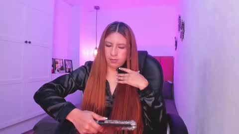 Snapshot of fer_angel_ chatting on January 28, 1:05 pm Fernanda online show from January 28, 1:05 pm