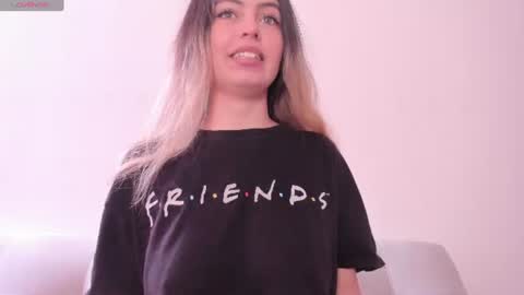 fernanda  online show from July 2, 3:51 pm