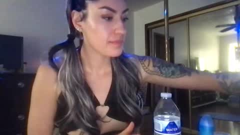 fgsammie online show from November 5, 11:10 pm