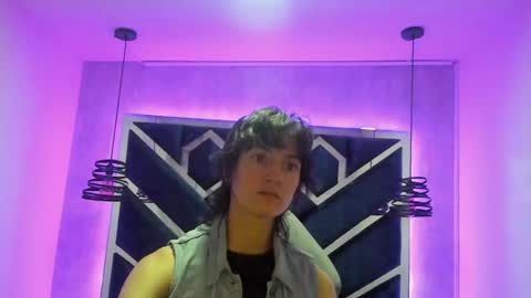   online show from February 9, 3:34 pm