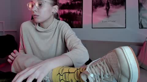 Snapshot of filipinaadams chatting on February 6, 8:07 am cap  online show from February 6, 8:07 am