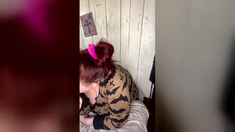 findommefoxi online show from May 7, 7:17 pm