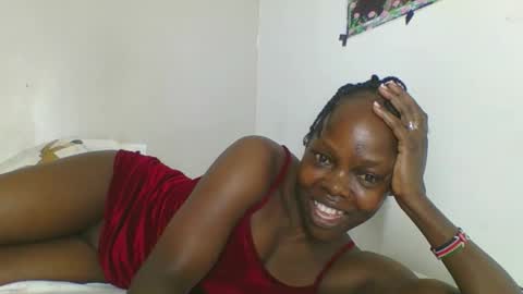 Snapshot of fine_melanin chatting on October 1, 9:53 pm caro online show from October 1, 9:53 pm
