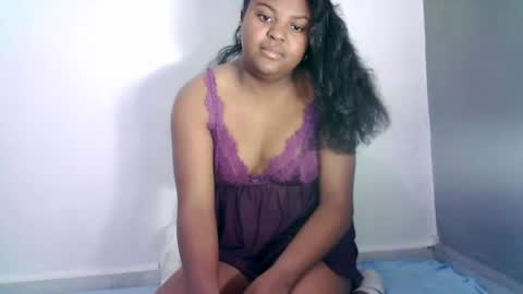 fiona_00 online show from July 5, 5:57 am