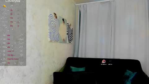 Emily online show from November 19, 2:11 am