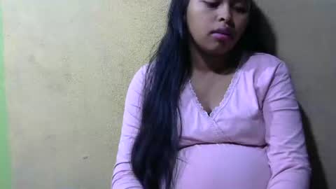 Claire online show from May 29, 4:32 am