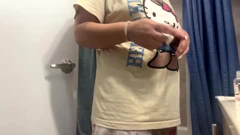 Ive Retired From Camming  online show from February 25, 9:35 pm