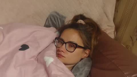 say meow and send tip  online show from September 25, 10:40 pm