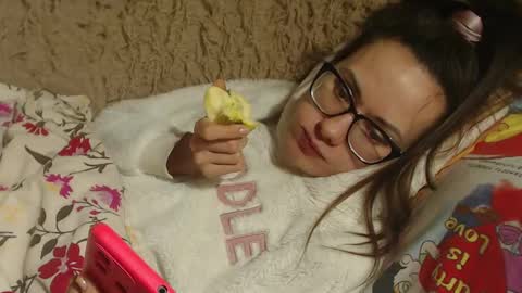 say meow and send tip  online show from February 23, 11:10 pm