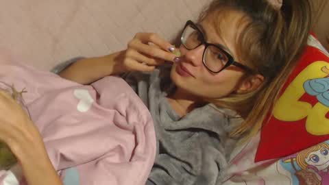 say meow and send tip  online show from September 23, 7:45 pm