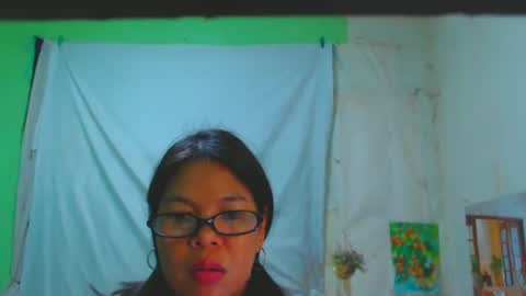 Snapshot of flowerfresh chatting on February 23, 5:17 am Lexii online show from February 23, 5:17 am