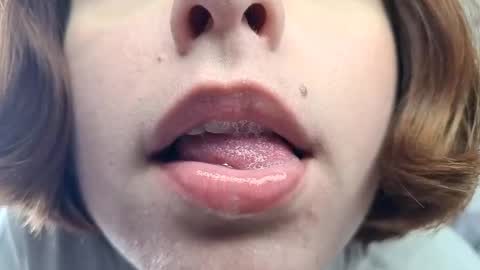 Laura online show from September 19, 9:52 am