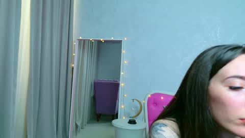 Lily online show from October 25, 2:19 am