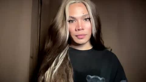 KITTY online show from February 1, 10:25 am